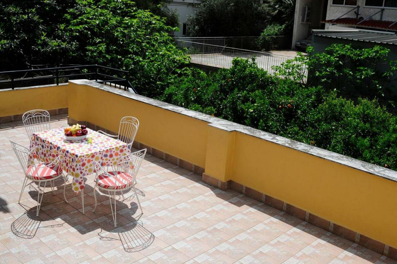 Zeta'S Vintage House In The Centre Of Sparta Exterior photo