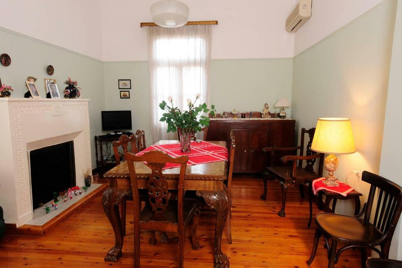 Zeta'S Vintage House In The Centre Of Sparta Exterior photo