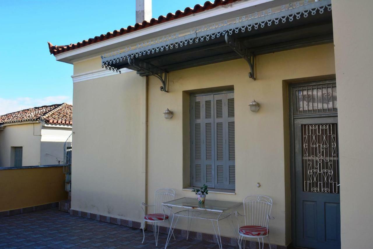 Zeta'S Vintage House In The Centre Of Sparta Exterior photo